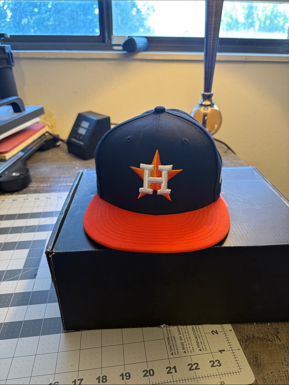 New Era Navy & Orange Houston Astros Star Fitted Hat